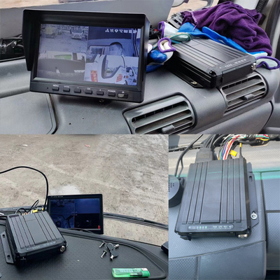 Enregistreur de caméra de voiture portable Mini 4CH SD Card avec suivi GPS de camion