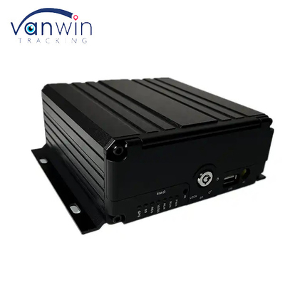 4CH MNVR avec HDD SSD Prise en charge du WiFi GPS 4G pour la surveillance à distance du réseau de véhicules de camions et de bus