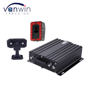 4CH 1080P SD MDVR Surveillance et suivi en temps réel 4G AI ADAS DMS DVR mobile pour le système de vidéosurveillance des bus et camions