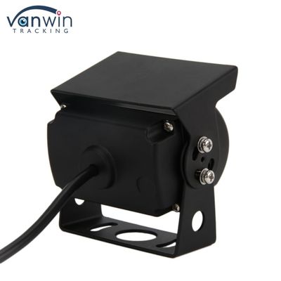 Caméra de voiture résistante aux chocs IP69K haute résistance à l'eau avec chauffage automatique et détecteur de brouillard 4PIN