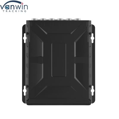 4 canaux d'AI MDVR avec GPS Vehicle Tracker Détection de point mort Véhicule monté sur disque dur Enregistreur de métal PAL / NTSC Système