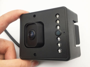 Double lentille de pare-brise à l'intérieur de système d'enregistrement de surveillance de caméra caché par véhicule
