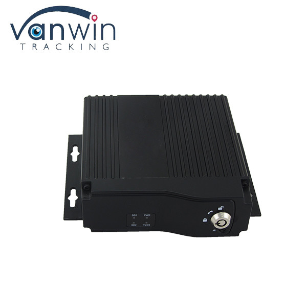 Nouveau 4CH 4G WIFI MDVR avec ADAS DSM BSD GPS WIFI en option pour le bus et le camion
