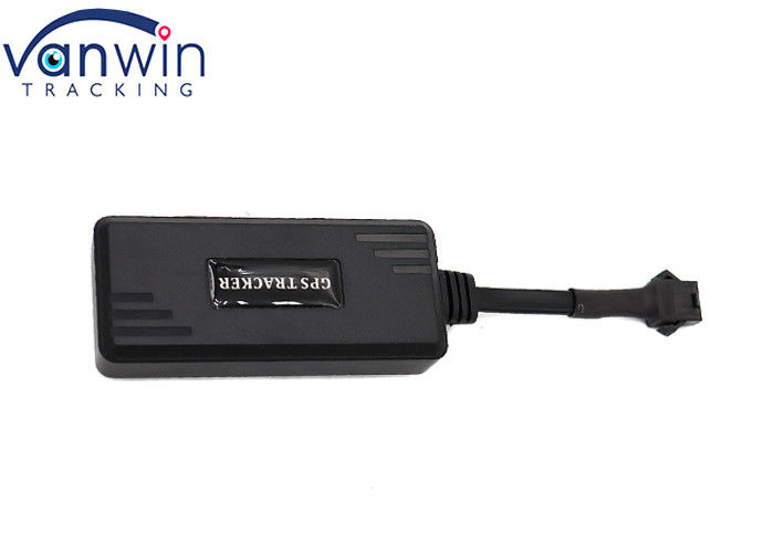 2G 3G 4G Traqueur GPS de voiture Dispositif de suivi GSM Localisateur GPS pour le suivi des véhicules